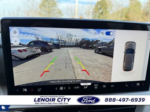 New 2026 Ford Explorer Active w/ Active Comfort Package RWD image 24