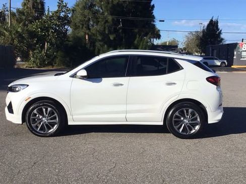 Used 2020 Buick Encore GX Essence w/ Experience Buick Package image 8