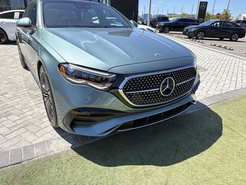 New 2026 Mercedes-Benz E 450 4MATIC Sedan image 8