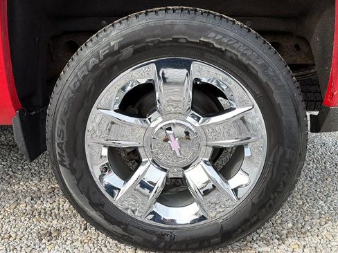 Used 2014 Chevrolet Silverado 1500 LTZ w/ LTZ Plus Package AWD/4WD image 2