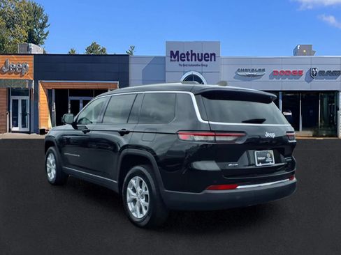 Used 2023 Jeep Grand Cherokee L Limited AWD/4WD image 5