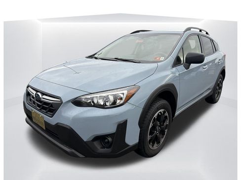 Used 2021 Subaru Crosstrek 2.0i image 1