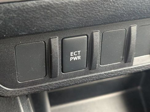 Used 2020 Toyota Tacoma SR image 20