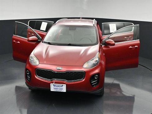 Used 2018 Kia Sportage LX w/ LX Popular Package AWD/4WD image 37