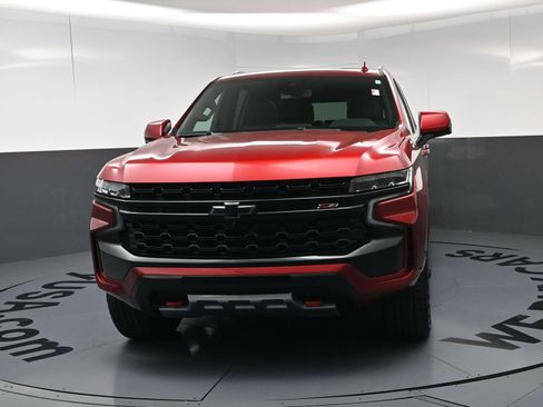 Used 2023 Chevrolet Tahoe Z71 w/ Z71 Off-Road Package AWD/4WD image 5
