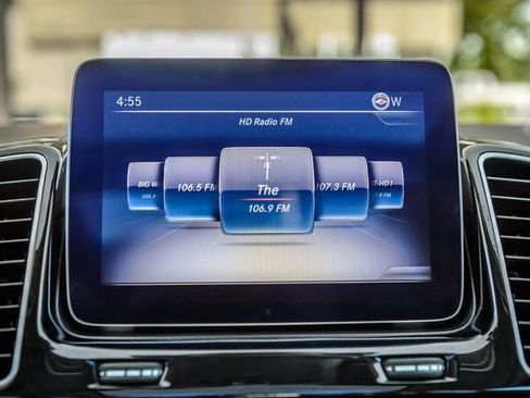 Used 2018 Mercedes-Benz GLS 550 4MATIC image 19