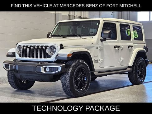 Used 2024 Jeep Wrangler Unlimited Sahara w/ Technology Group AWD/4WD image 1