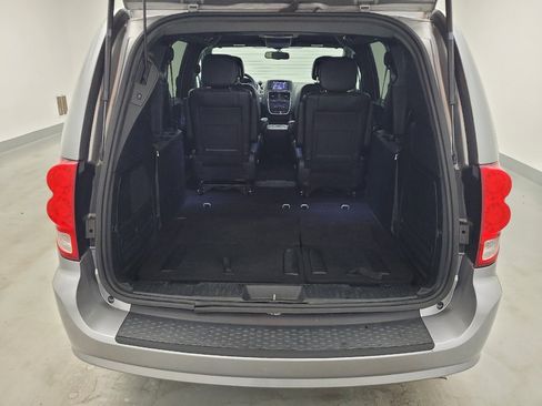 Used 2018 Dodge Grand Caravan GT FWD image 29