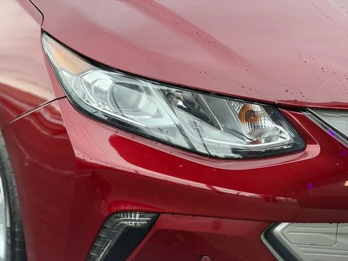 Used 2017 Chevrolet Volt Premier w/ Driver Confidence II Package image 10