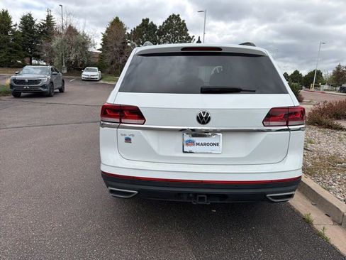 Used 2023 Volkswagen Atlas SE w/ Panoramic Sunroof Package FWD image 5