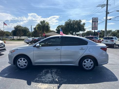 Used 2020 Kia Rio LX FWD image 4