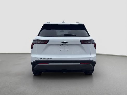 New 2026 Chevrolet Equinox LT AWD/4WD image 5