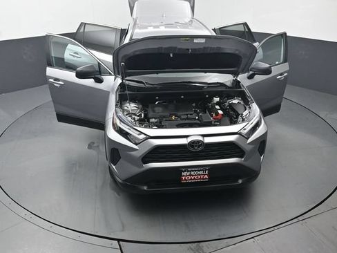 Certified 2023 Toyota RAV4 LE AWD/4WD image 50