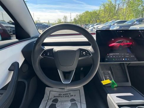 Used 2025 Tesla Model 3 Long Range AWD/4WD image 21