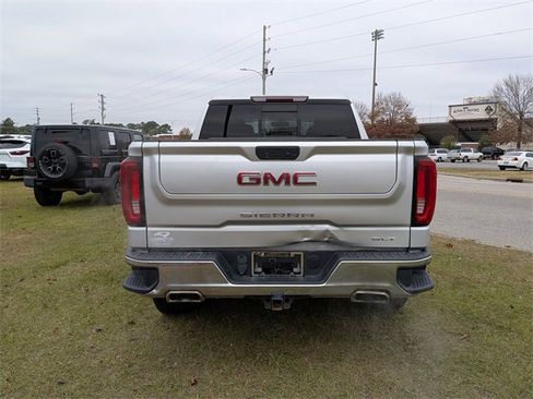 Used 2019 GMC Sierra 1500 SLT w/ SLT Premium Package image 4