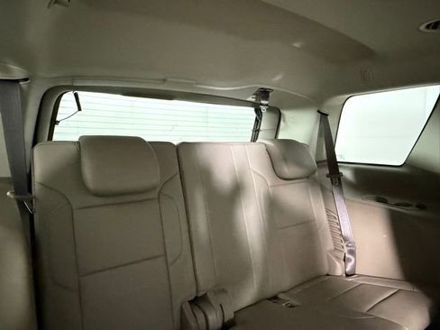 Used 2017 GMC Yukon SLT w/ Open Road Package image 30
