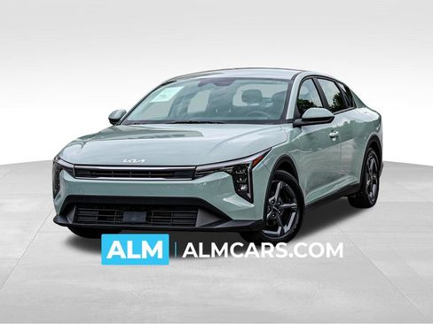 Used 2025 Kia K4 FWD image 1
