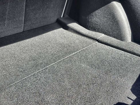 Used 2022 Tesla Model 3 Long Range image 23