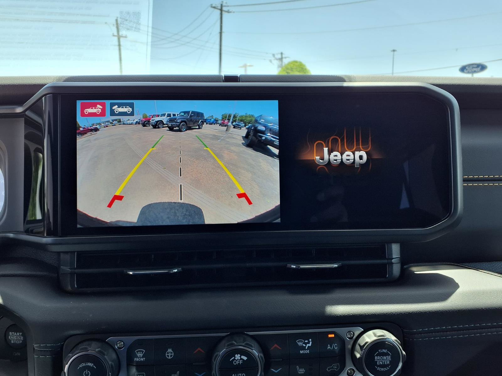 New 2026 Jeep Wrangler Unlimited Sahara AWD/4WD image 16