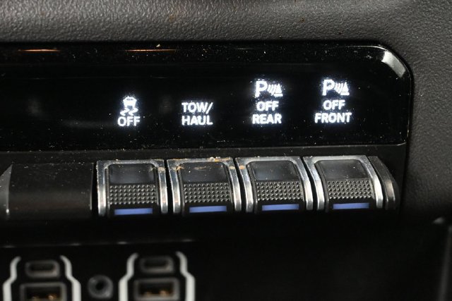 Used 2022 RAM 1500 Rebel w/ Rebel Level B Equipment Group AWD/4WD image 13