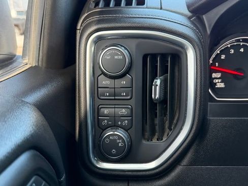 Used 2021 Chevrolet Silverado 1500 LT Trail Boss w/ Convenience Package II image 39