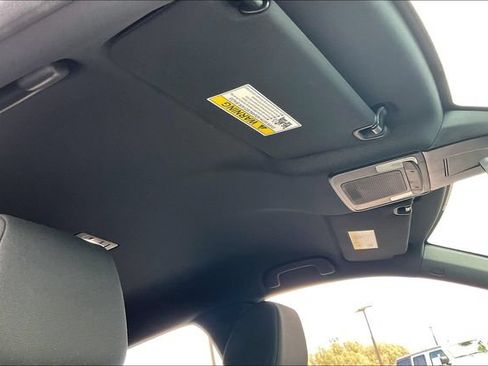 Used 2025 Honda Civic Sport image 29