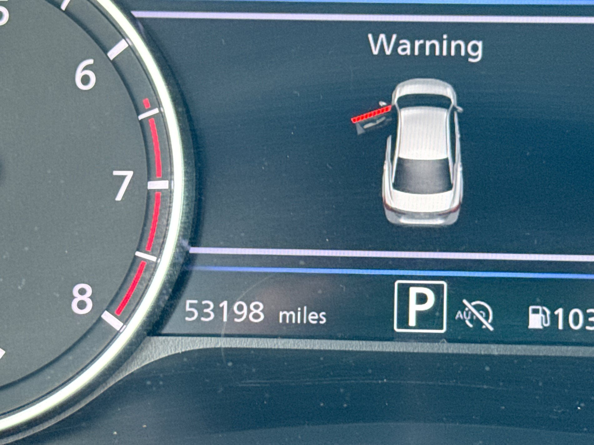 Certified 2025 Nissan Sentra SR FWD image 26