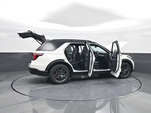 New 2026 Ford Explorer ST image 69