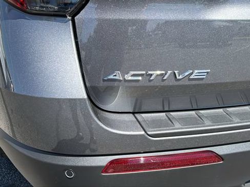 New 2026 Ford Explorer Active w/ Active Comfort Package RWD image 9