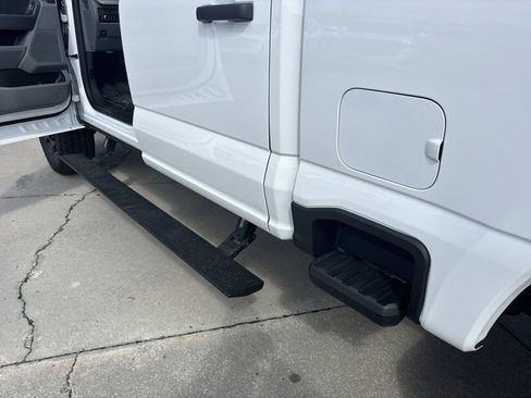 Used 2024 Ford F250 XL w/ STX Appearance Package image 12