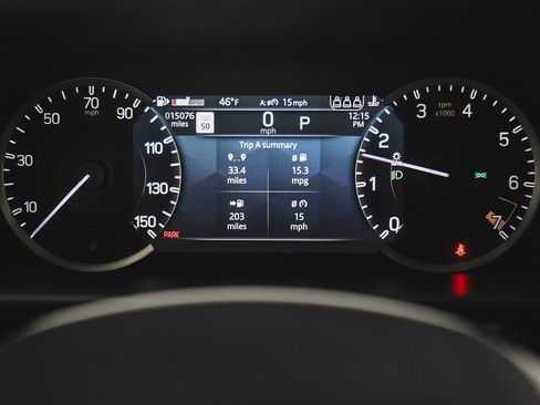 Used 2023 Land Rover Defender 90 S image 14