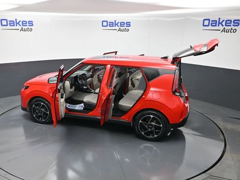 Certified 2023 Kia Soul EX image 59