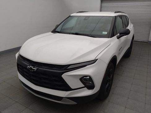 Used 2024 Chevrolet Blazer LT w/ Convenience Package FWD image 15