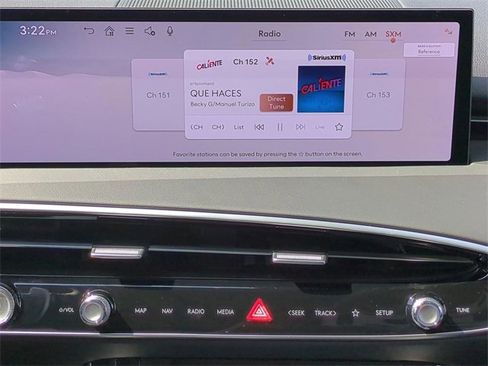 Used 2026 Genesis GV70 2.5T Advanced image 24