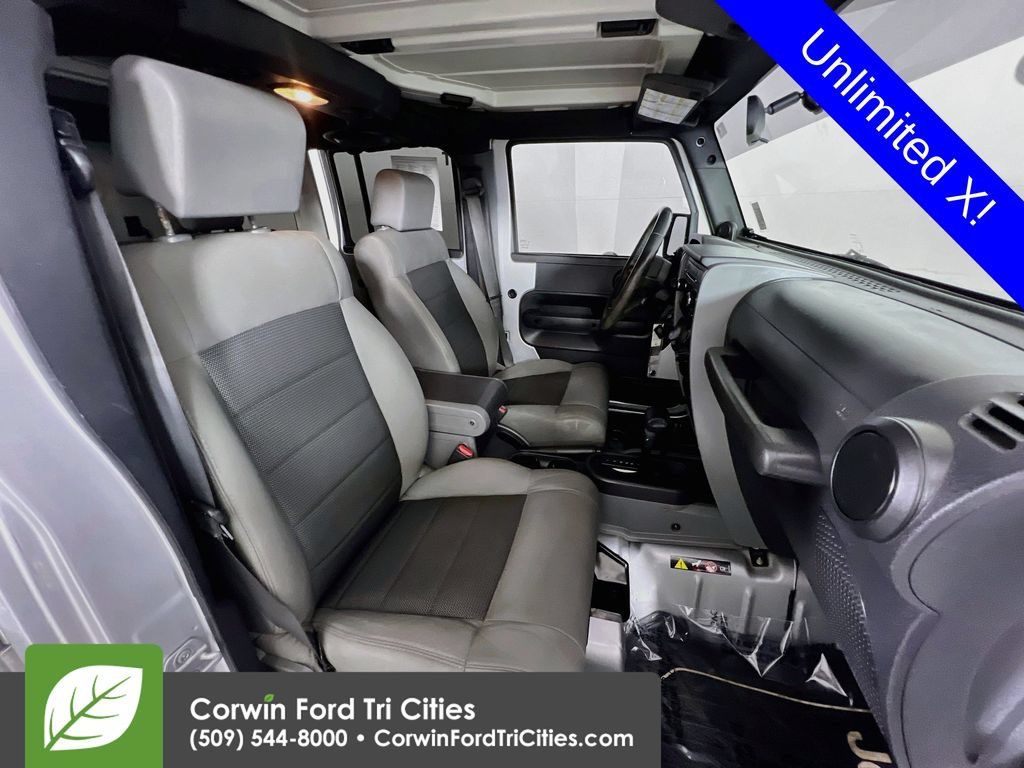 Used 2008 Jeep Wrangler Unlimited X AWD/4WD image 17