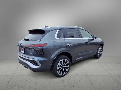 New 2026 Audi Q3 quattro 2.0T image 8