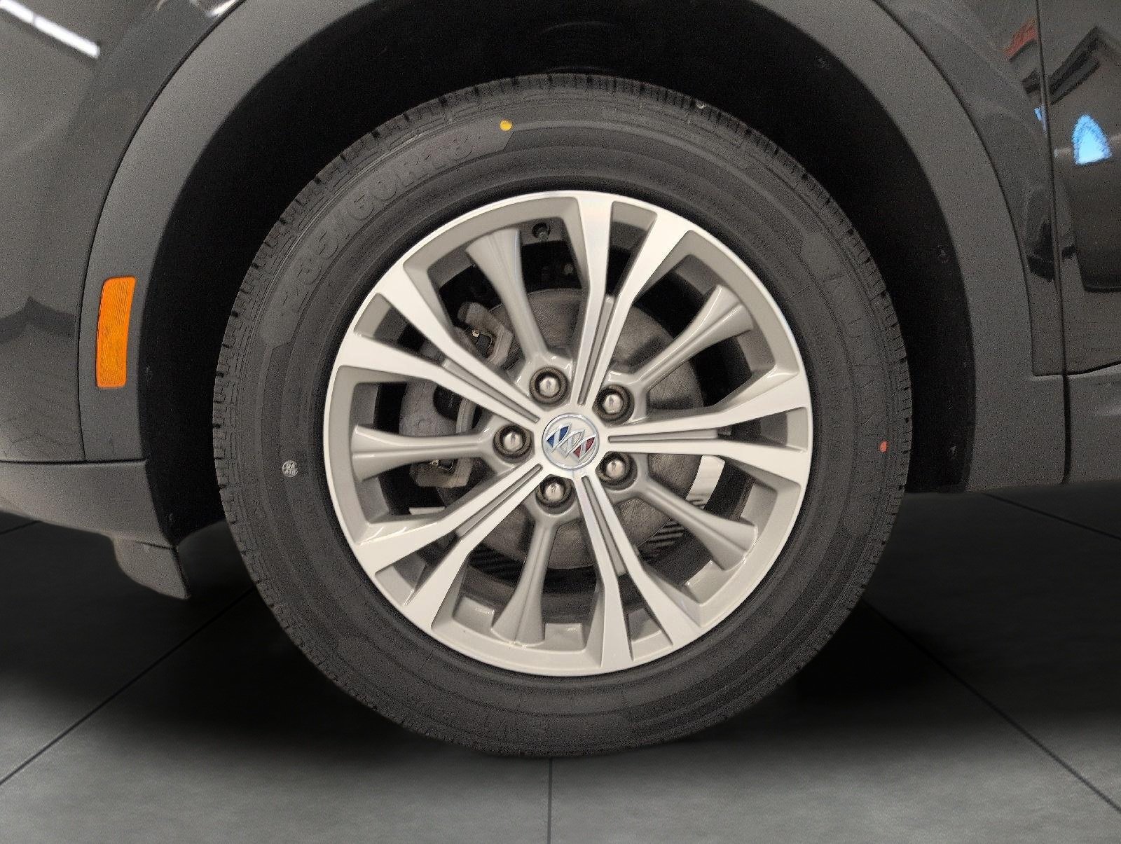 Used 2023 Buick Envision Preferred AWD/4WD image 3