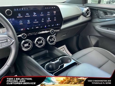 Used 2024 Chevrolet Blazer EV LT AWD/4WD image 39