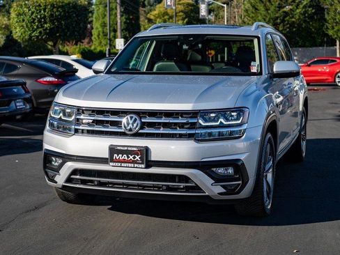 Used 2019 Volkswagen Atlas SEL R-Line image 4