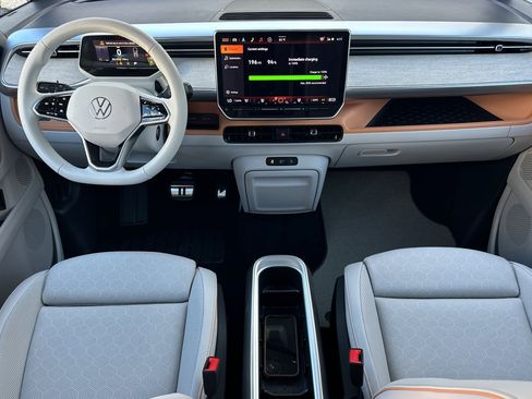 New 2025 Volkswagen ID. Buzz 1st Edition image 11