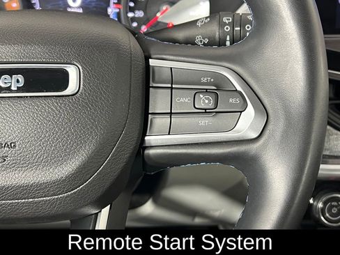 Used 2022 Jeep Compass Latitude w/ Convenience Group image 11