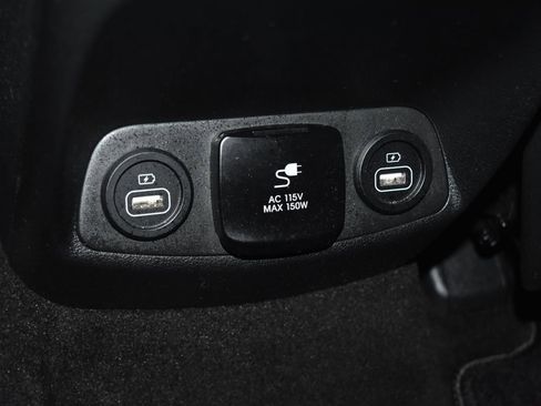 Used 2023 Hyundai Santa Fe Calligraphy image 23