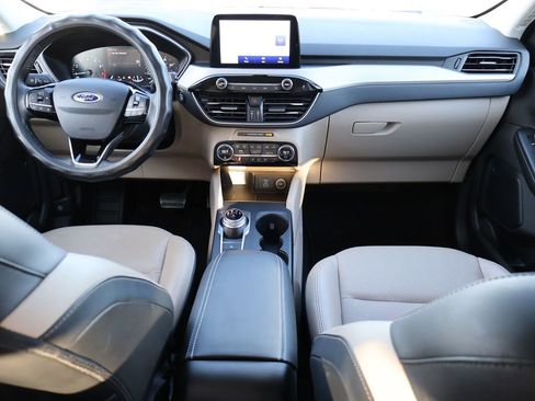 Used 2021 Ford Escape SEL image 17