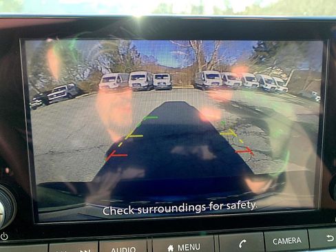 Used 2024 Nissan Rogue SV image 16