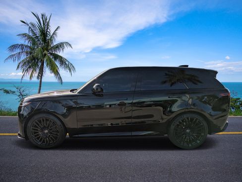 Used 2024 Land Rover Range Rover Sport image 36