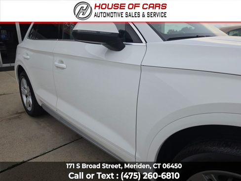 Used 2018 Audi Q5 2.0T Premium Plus w/ Premium Plus Package AWD/4WD image 12