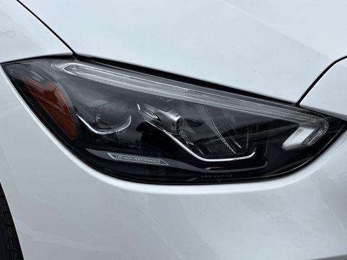 Used 2023 Mercedes-Benz C 300 Sedan image 10