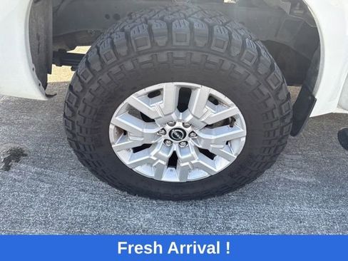 Used 2022 Nissan Frontier SV image 20