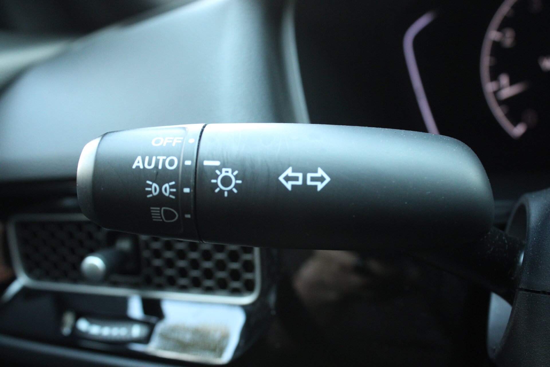 Used 2025 Honda Civic Sport image 31
