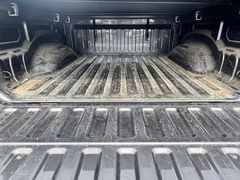 Used 2020 RAM 1500 Big Horn AWD/4WD image 9